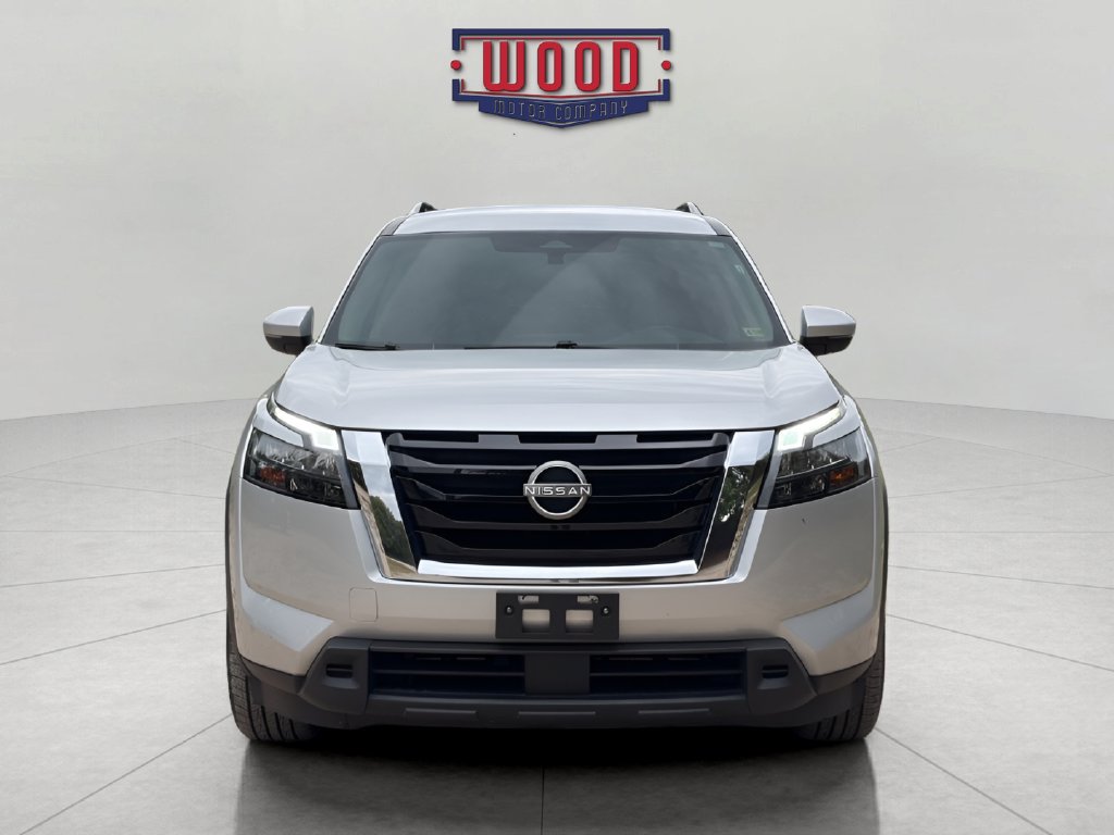 Used 2024 Nissan Pathfinder SV FWD image 5