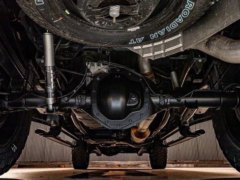 Used 2024 RAM 3500 Big Horn w/ Sport Appearance Package image 15