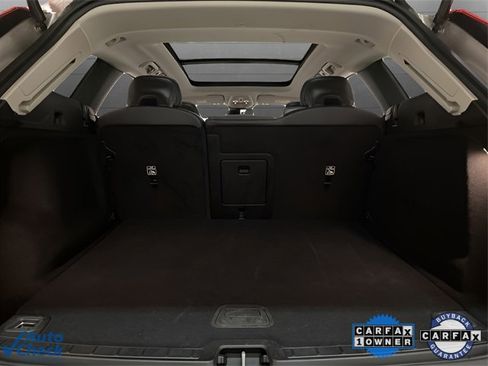 Used 2025 Volvo XC60 B5 Core image 90