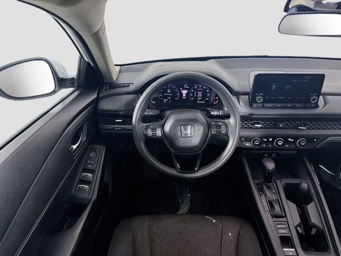 Used 2024 Honda Accord EX image 17
