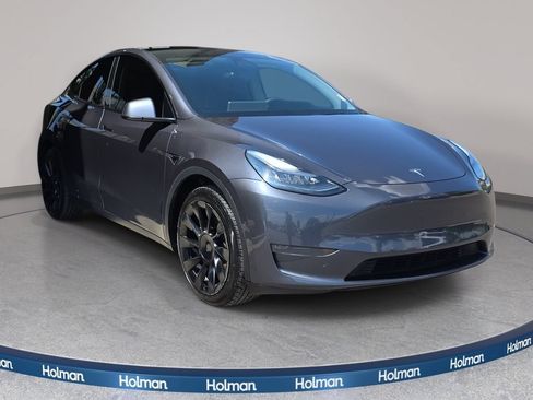 Used 2021 Tesla Model Y Long Range AWD/4WD image 4