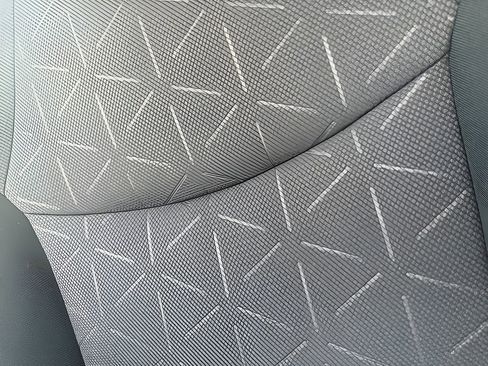 Used 2019 Toyota RAV4 XLE w/ Convenience Package image 29