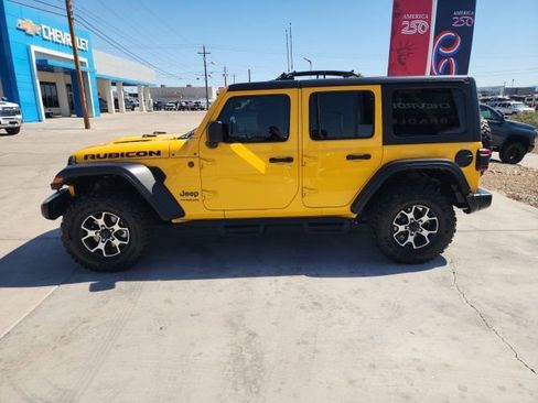 Used 2021 Jeep Wrangler Unlimited Rubicon AWD/4WD image 7