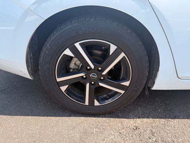 Used 2025 Nissan Sentra SV FWD image 20