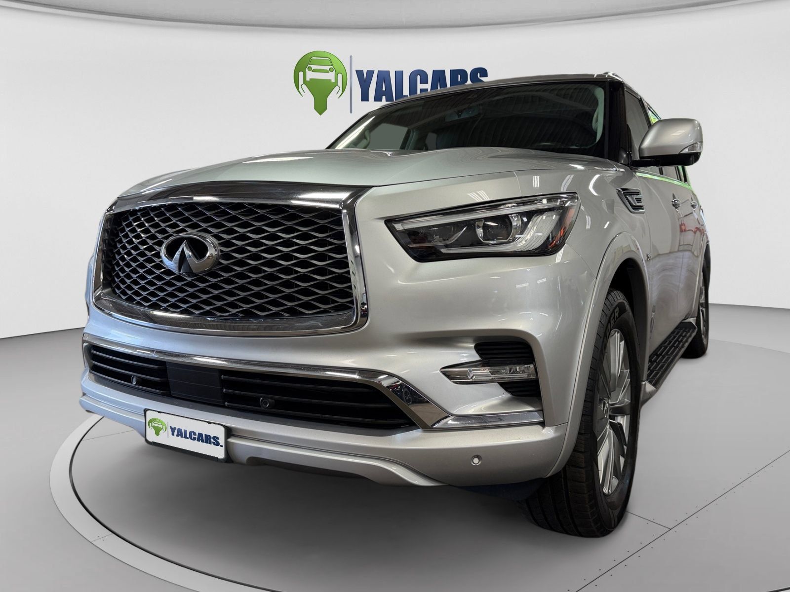 Used 2018 INFINITI QX80 4WD w/ Driver Assistance Package image 9