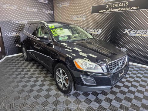 Used 2012 Volvo XC60 T6 R-Design image 8
