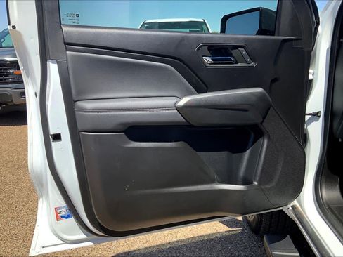 Used 2024 Chevrolet Colorado LT w/ LT Convenience Package image 22