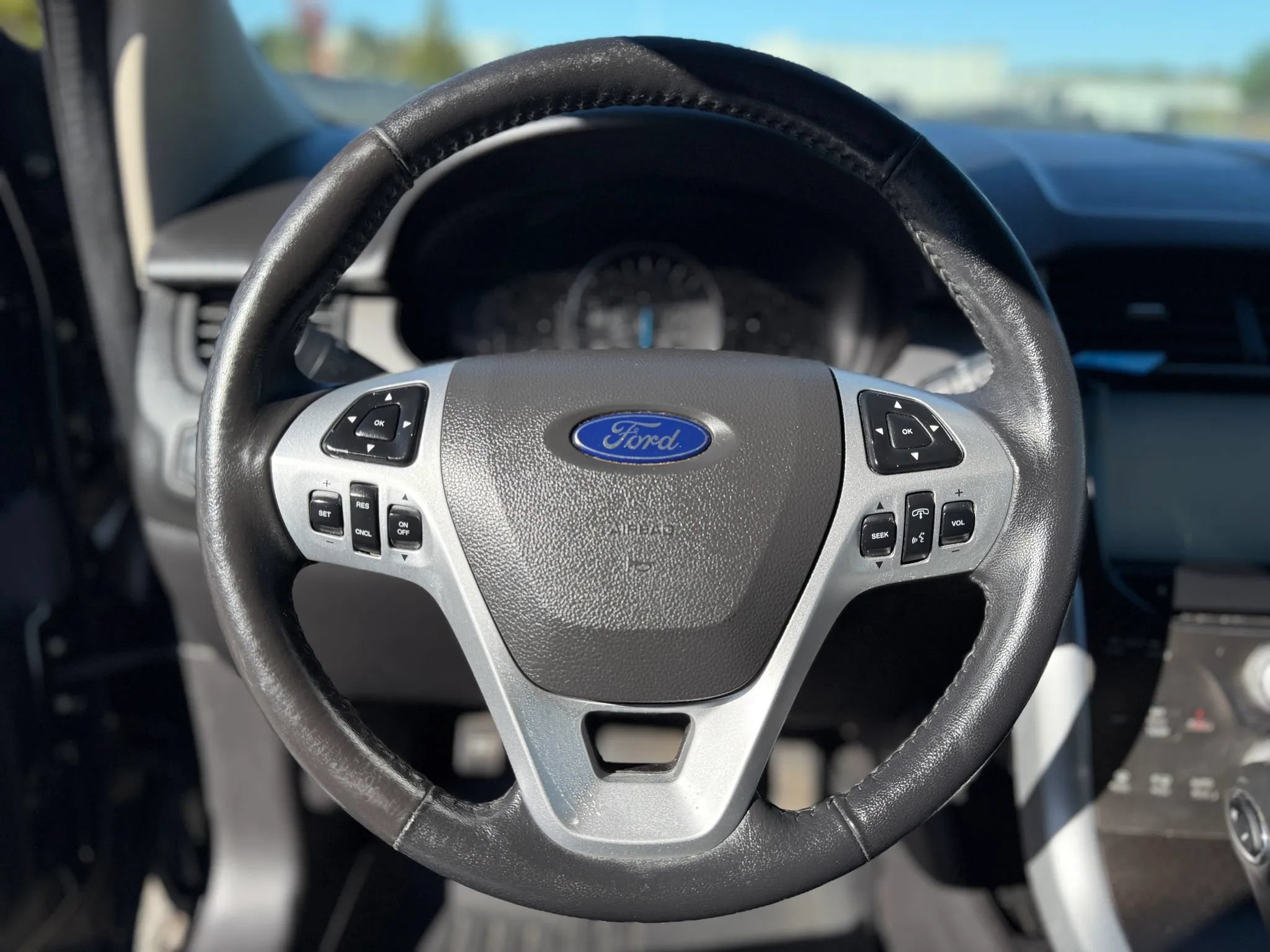 Used 2014 Ford Edge SEL w/ Equipment Group 205A AWD/4WD image 24