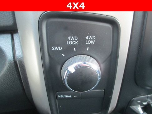 Used 2016 RAM 2500 SLT image 23