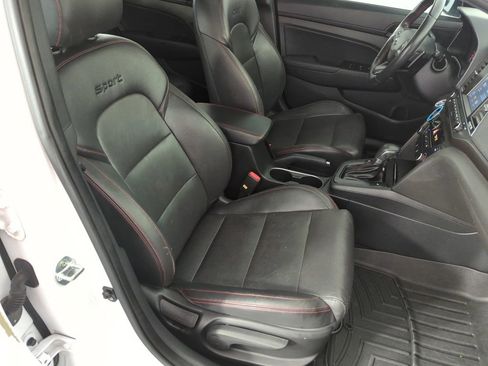 Used 2018 Hyundai Elantra Sport image 37