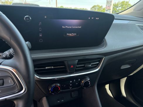 Used 2025 Buick Encore GX Preferred FWD image 20