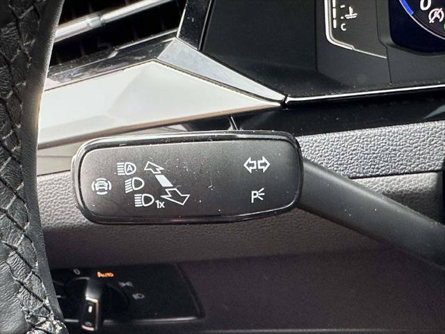 Used 2023 Volkswagen Arteon SEL AWD/4WD image 34