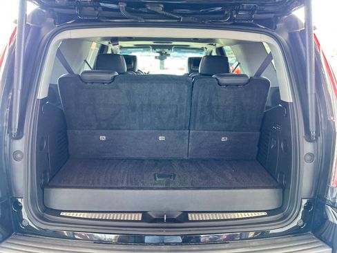 Used 2017 Cadillac Escalade Luxury AWD/4WD image 85