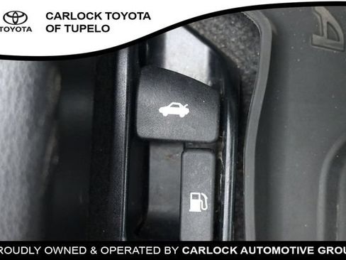 Used 2026 Toyota Corolla LE FWD image 19