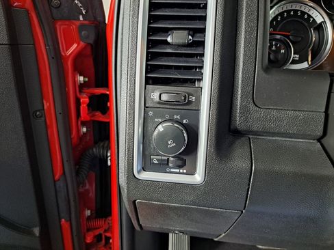 Used 2024 RAM 1500 Classic Warlock w/ Trailer Tow Group image 16