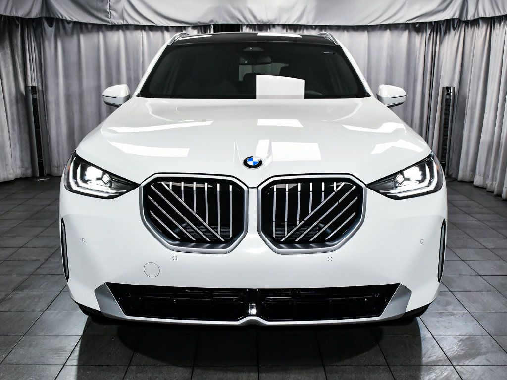 Used 2026 BMW X3 xDrive30i w/ Convenience Package AWD/4WD image 2