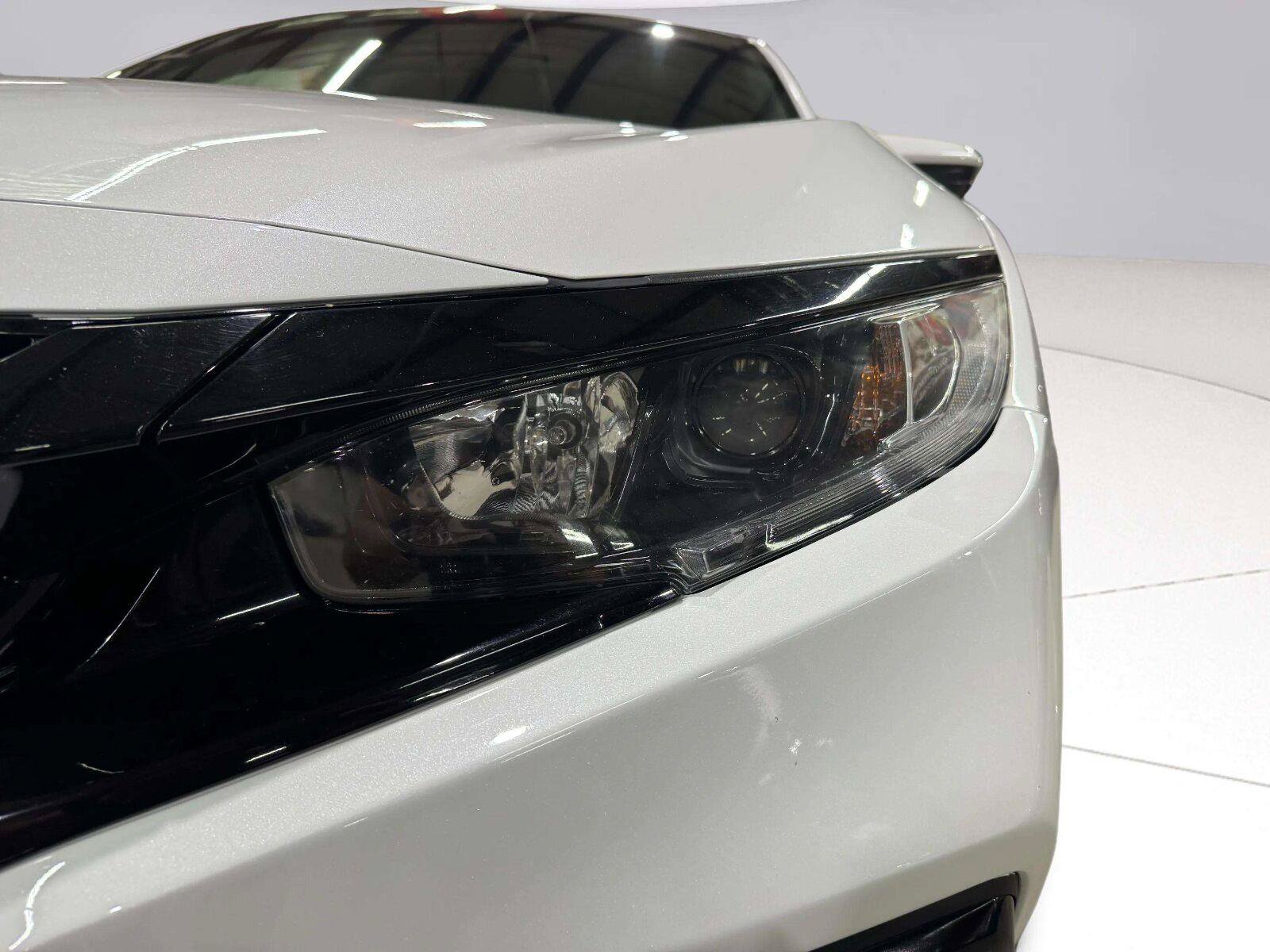 Used 2020 Honda Civic Sport image 12
