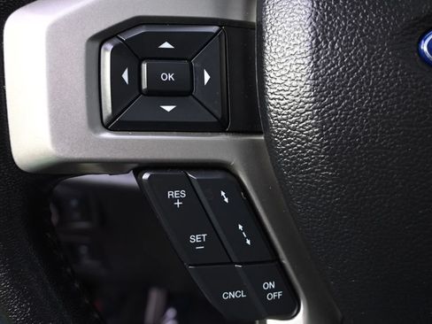 Used 2020 Ford F150 Lariat w/ Equipment Group 502A Luxury AWD/4WD image 37