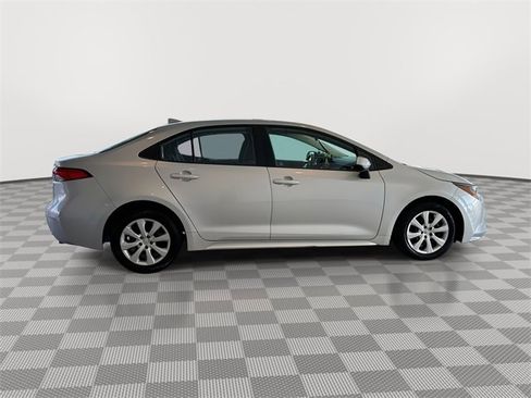 Used 2023 Toyota Corolla LE image 13