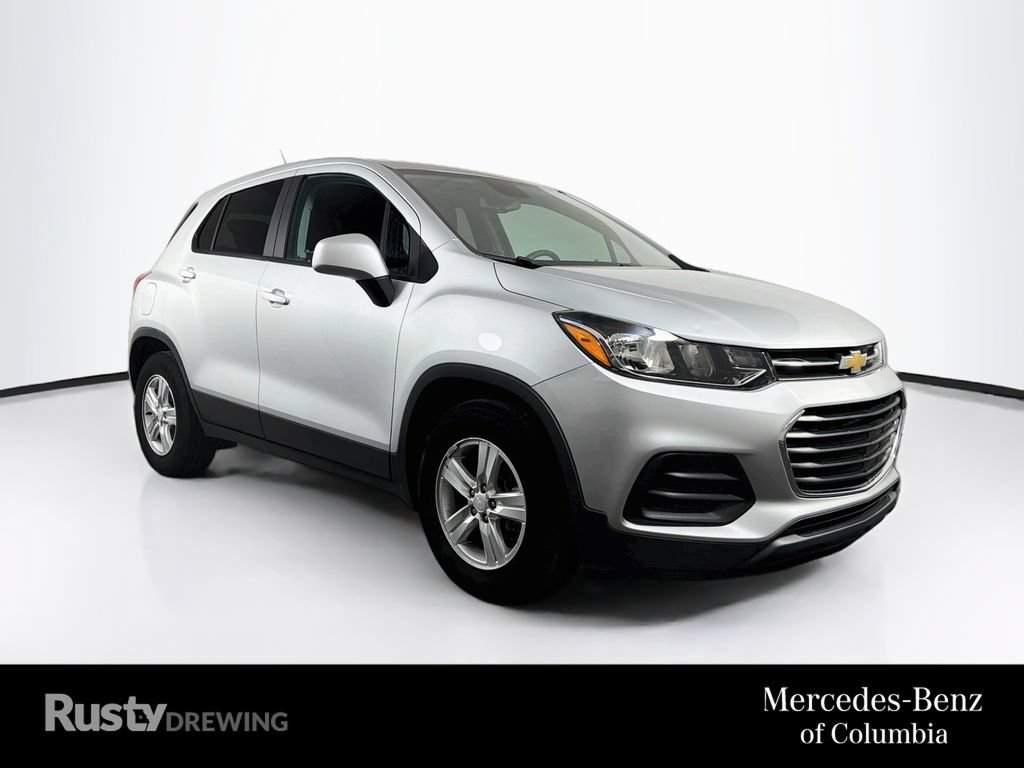 Used 2020 Chevrolet Trax LS w/ Tint and Cruise Package FWD image 1