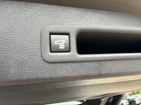 New 2026 Toyota Sienna XLE FWD image 44