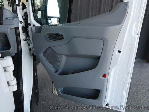 Used 2018 Ford Transit 250 148 Low Roof RWD image 24