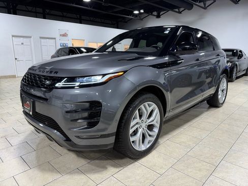 Used 2020 Land Rover Range Rover Evoque R-Dynamic SE image 4
