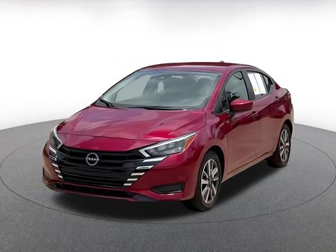 Used 2025 Nissan Versa SV FWD image 7