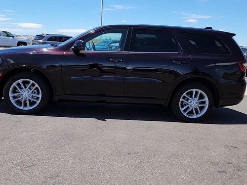 Used 2025 Dodge Durango GT AWD/4WD image 2