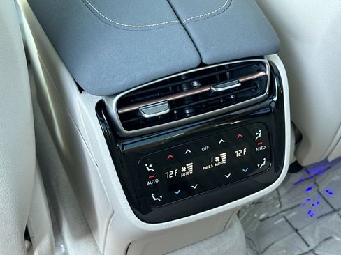 New 2026 Mercedes-Benz EQS 400 4MATIC SUV image 13