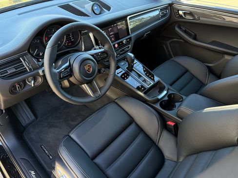 New 2026 Porsche Macan GTS AWD/4WD image 4