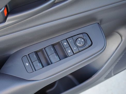 New 2026 Toyota Prius Plug-In Hybrid image 17