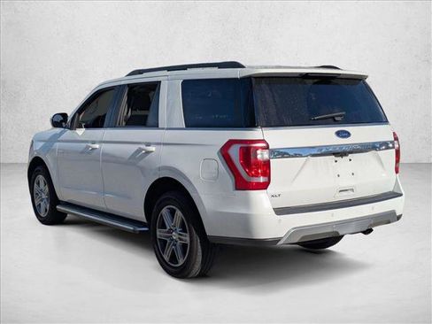 Used 2021 Ford Expedition XLT image 5
