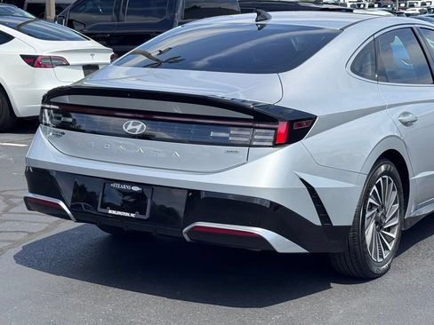 Used 2025 Hyundai Sonata SEL FWD image 39
