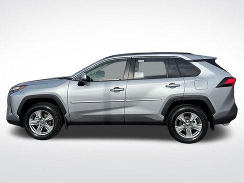 New 2025 Toyota RAV4 LE image 2