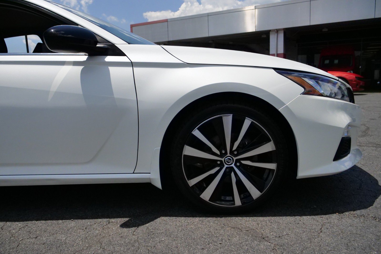 Used 2020 Nissan Altima 2.5 SR FWD image 35