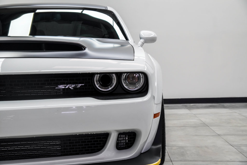 Used 2018 Dodge Challenger SRT Demon RWD image 6