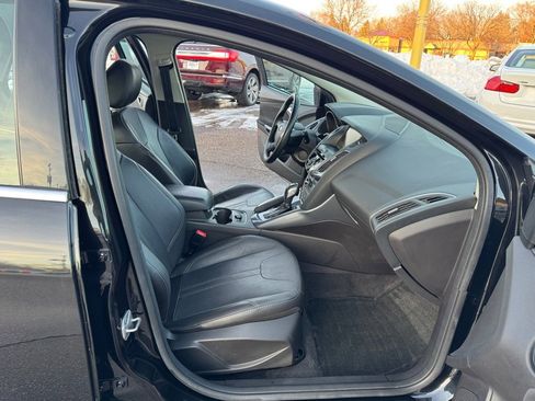 Used 2014 Ford Focus Titanium image 29