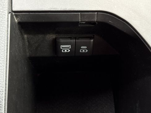 Used 2023 Toyota Camry XSE w/ Navigation Package FWD image 29