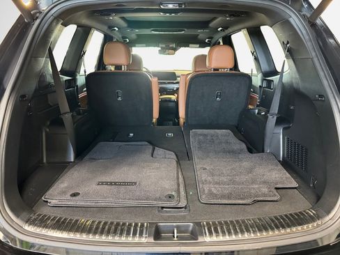 Certified 2024 Kia Telluride SX X-Line AWD/4WD image 25