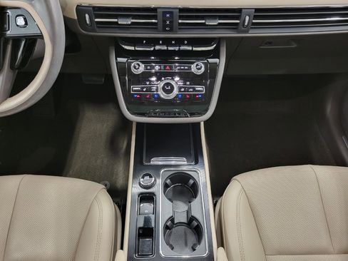 Used 2021 Lincoln Corsair Reserve w/ Equipment Group 201A AWD/4WD image 16