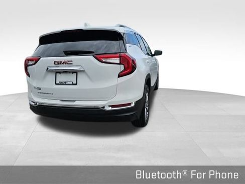 Used 2024 GMC Terrain SLT FWD image 22