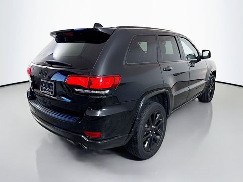 Used 2020 Jeep Grand Cherokee Altitude image 7