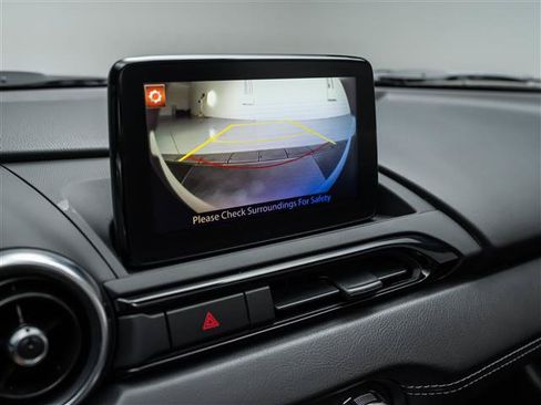 Used 2023 MAZDA MX-5 Miata Grand Touring RWD image 33