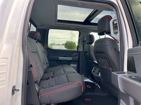 New 2026 Ford F250 Lariat w/ Black Appearance Package image 40