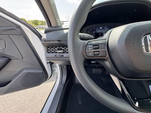 New 2026 Honda Accord SE image 24