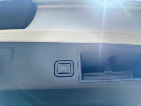 Used 2021 GMC Terrain SLE w/ Driver Convenience Package FWD image 55