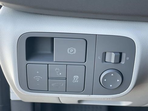 Certified 2025 Hyundai Ioniq 6 SEL image 19