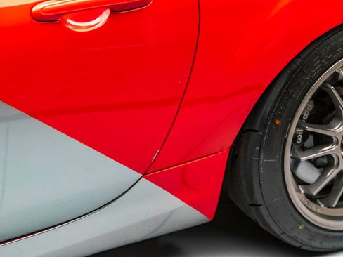 Used 2006 MAZDA MX-5 Miata Sport w/ Suspension Pkg image 19