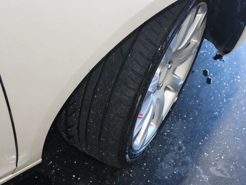 Used 2012 Buick LaCrosse Touring image 27